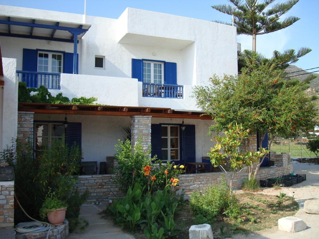 Deep Blue Rooms & Apartments Mylopotas Exterior photo